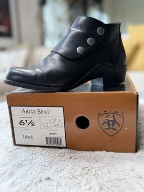 Ariat Spat Equestrian Boot  - Blk - Sz. 6 1/2